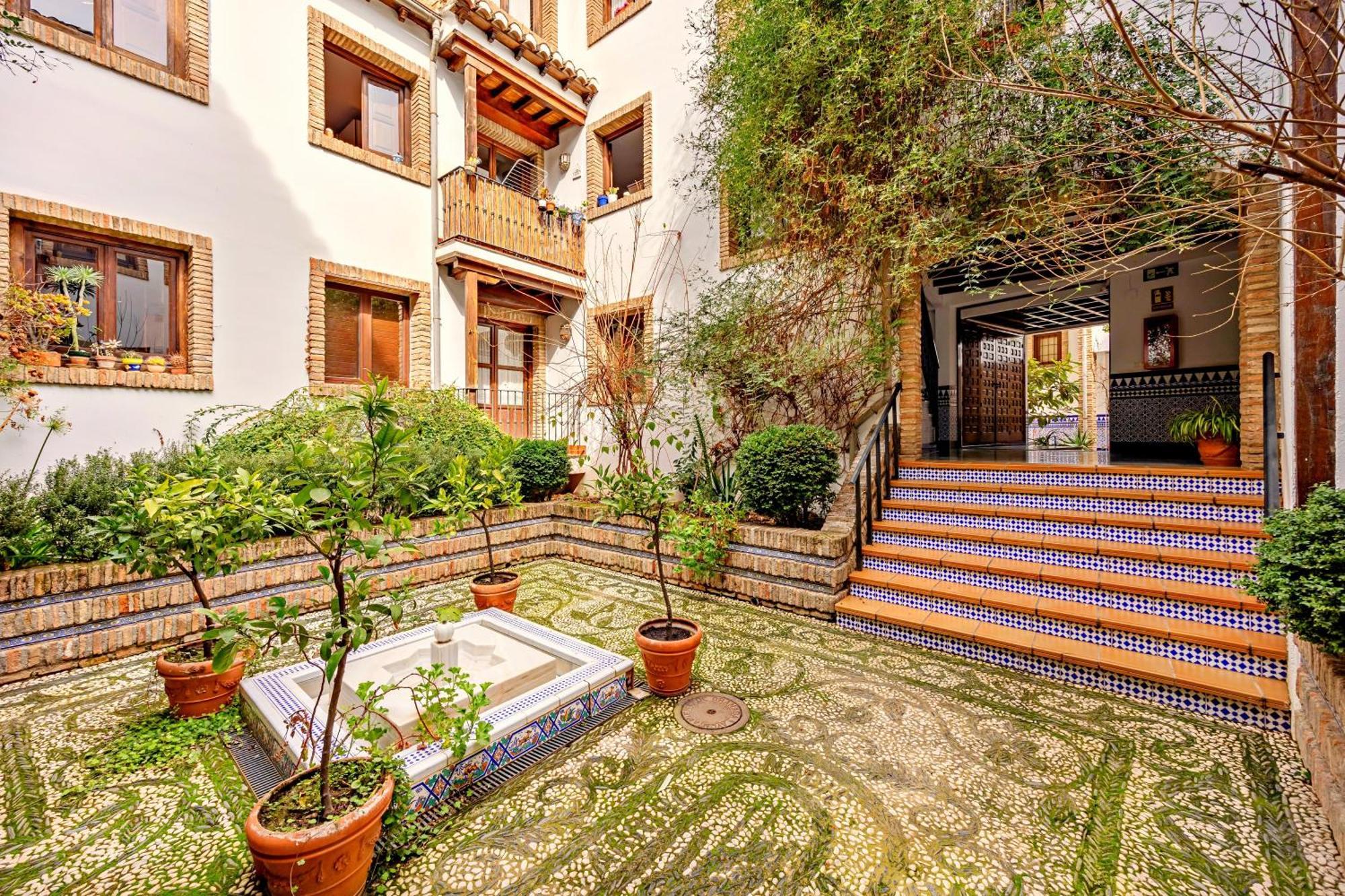 Tuguest Nazari Caldereria Apartments - Free Parking 그라나다 외부 사진